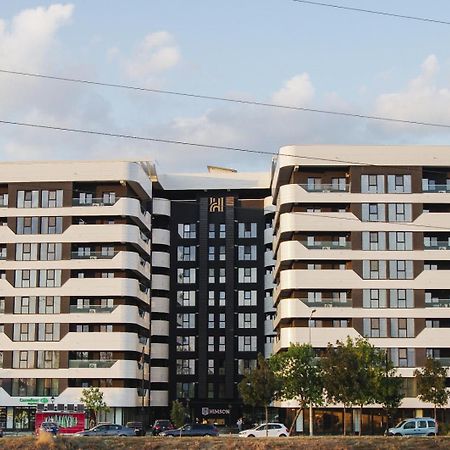 Himson-Brown Apartment Iasi Buitenkant foto