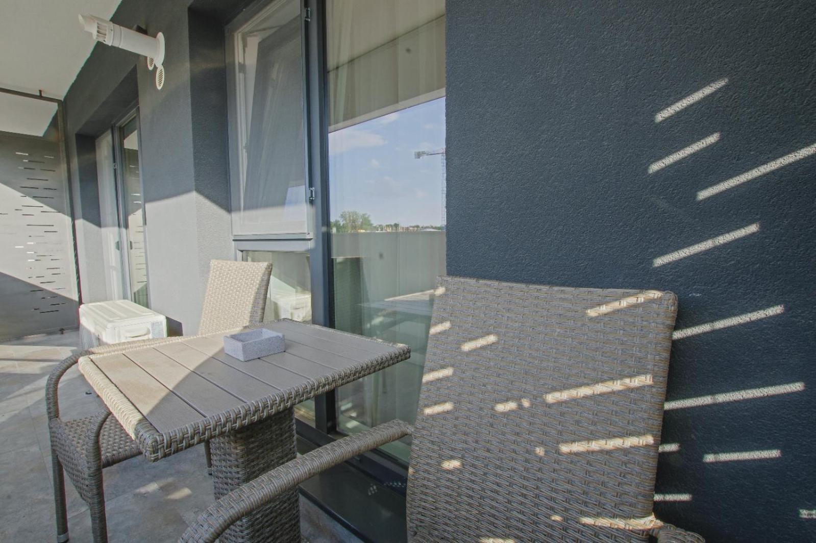 Himson-Brown Apartment Iasi Buitenkant foto